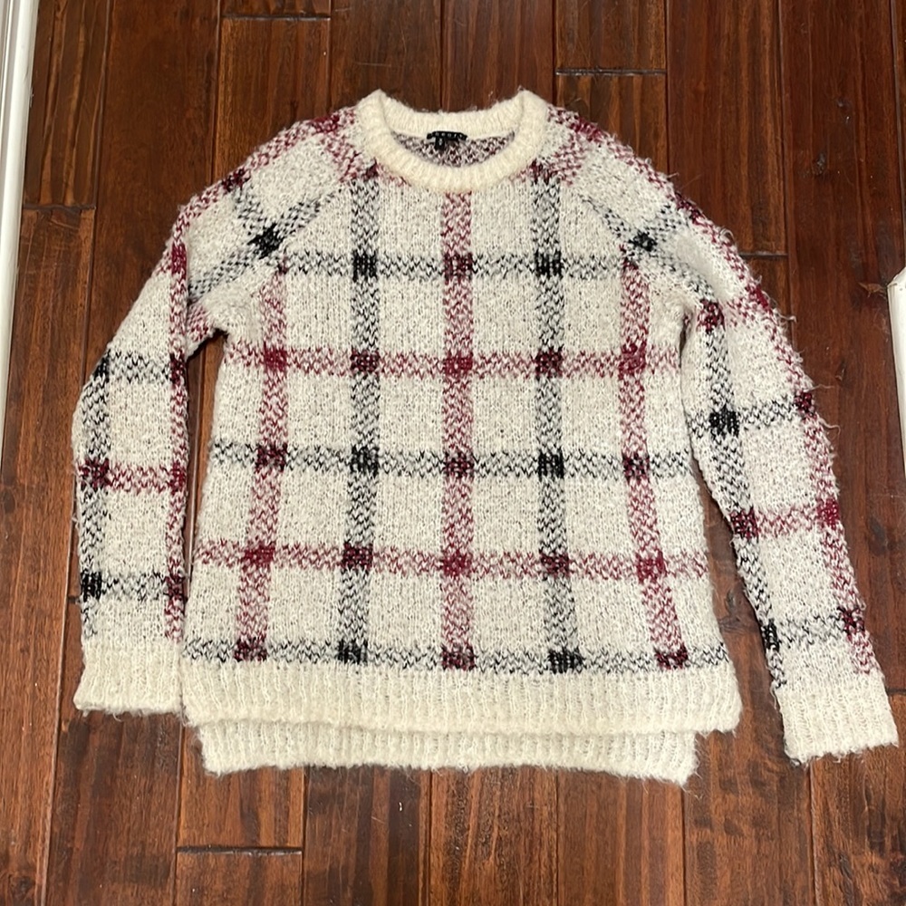 COPY - Really great and comfortable sweater